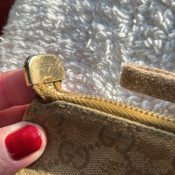 🇮🇹 Gucci Clutch Wristlet Wallet Zip Pouch Canvas Zippered Bag with Gold Accents - Picture 10 of 17